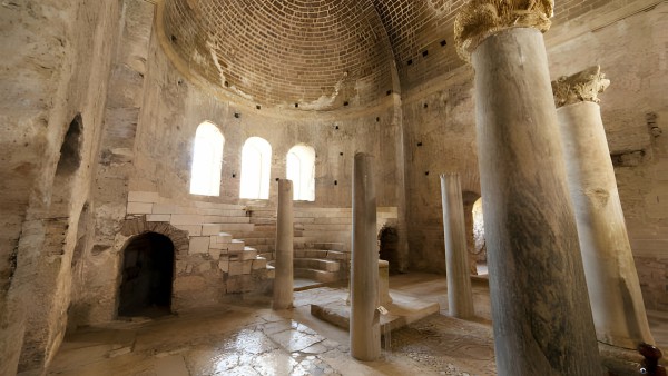 St. Nicholas Kilisesi: Noel Baba'nın Evi